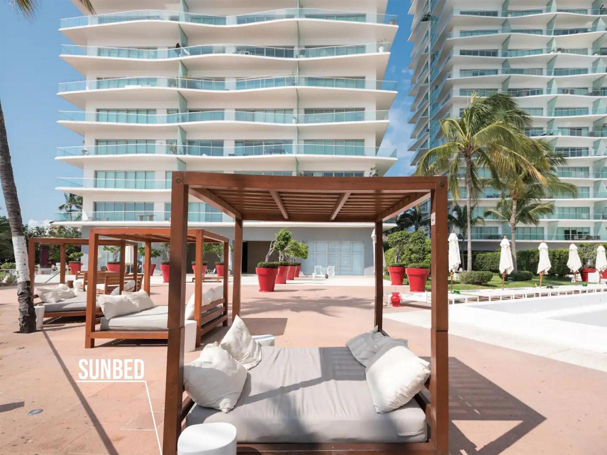 Icon Vallarta Beach Front By Bamboo Skylife 巴亞爾塔港 外观 照片