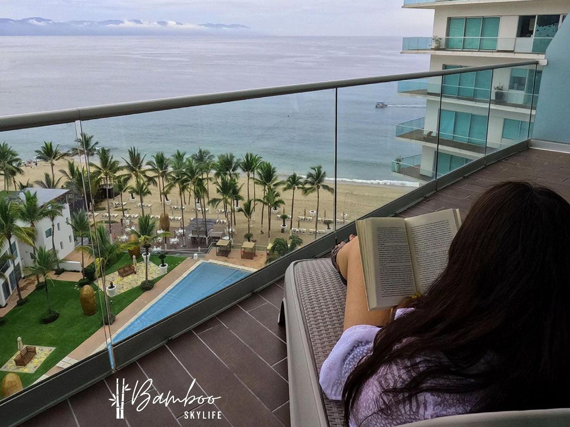 Icon Vallarta Beach Front By Bamboo Skylife 巴亞爾塔港 外观 照片